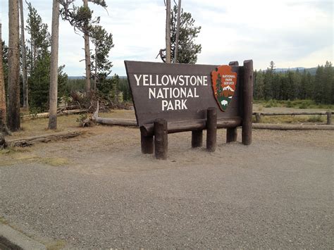 caravan yellowstone|Caravan Tour of Yellowstone and environs is not to be missed.